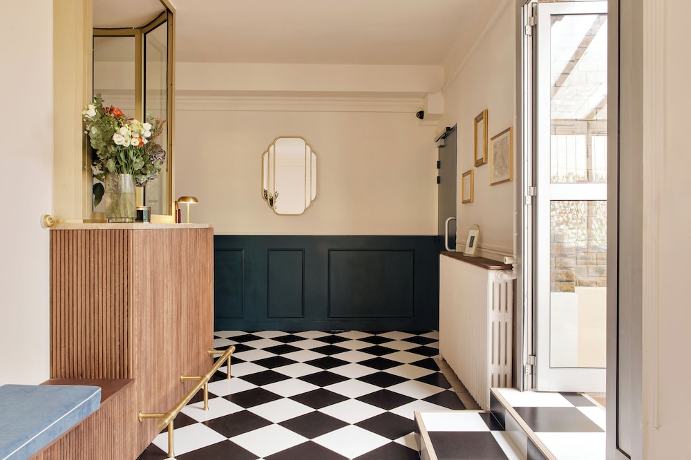 Hôtel de la Comète - last minute hotel in Paris