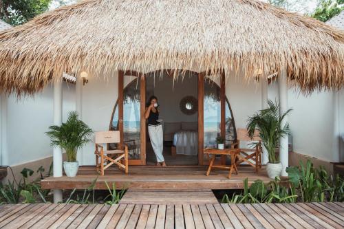 Sol Beach Koh Chang - carbon neutral hotel in Unknown City