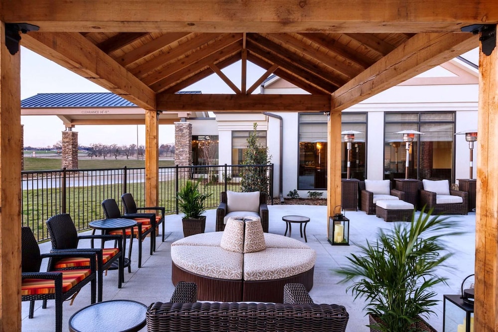 Hilton Garden Inn Denison Sherman At Texoma Event Center - photo 31