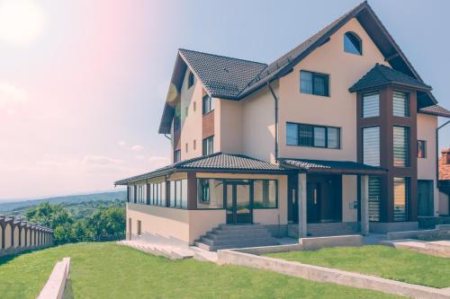 Conacul lui Bulică in Novaci, Romania