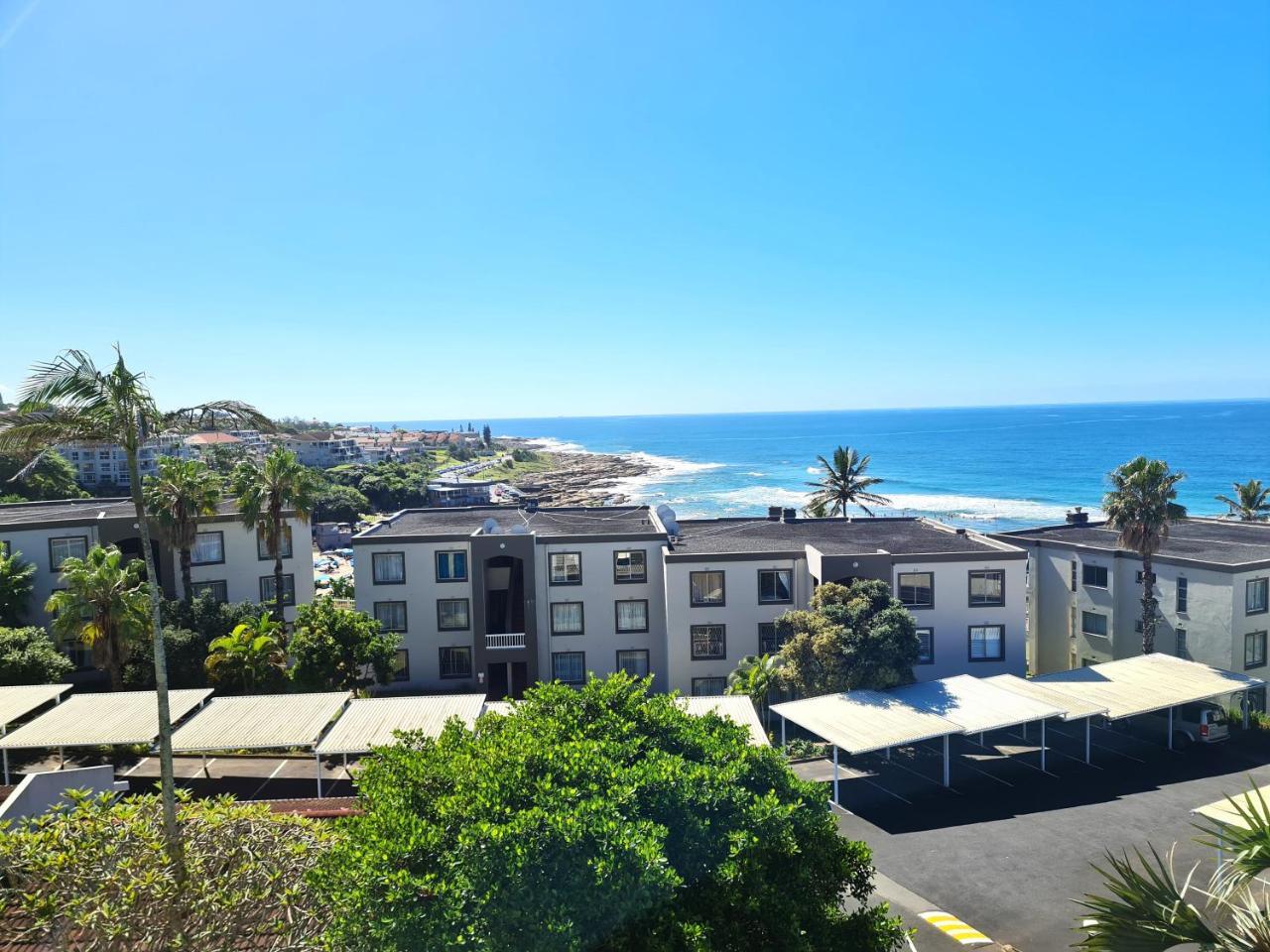 Laguna La Crete 197 — 4-Star Luxury Hotel in Margate, South Africa