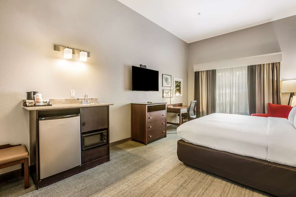 Comfort Inn & Suites Fairburn Atlanta Southwest - photo 11