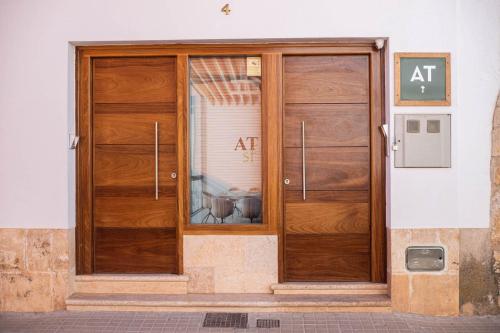 Apartamentos San Francisco Centrico — 4-Star Luxury Hotel in Mota Del Cuervo, Spain