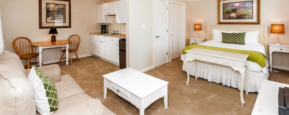 The Inn at Fairfield Beach - photo 16