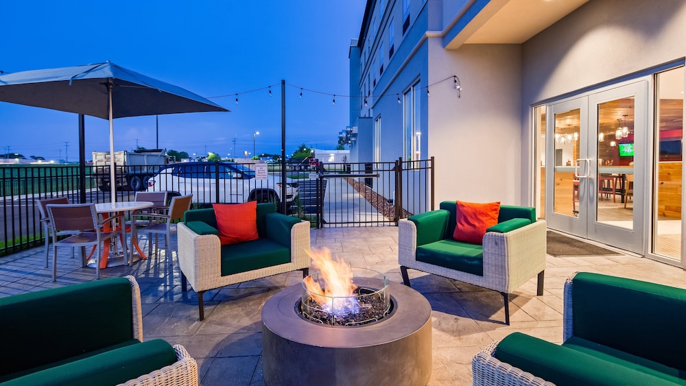 Holiday Inn Clarksville Northeast by IHG - photo 26