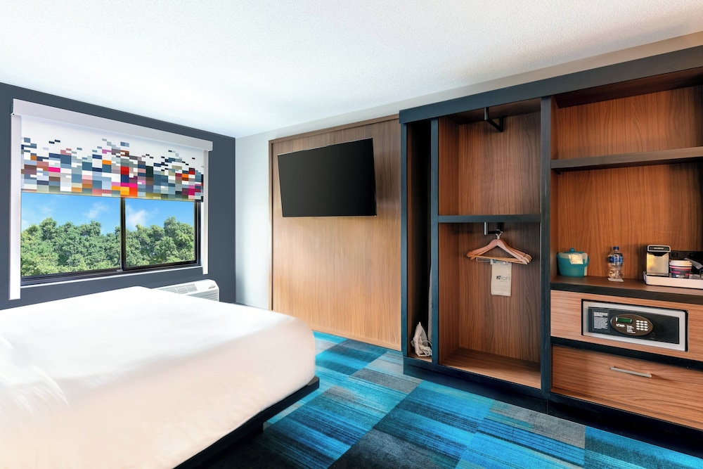 Aloft Columbia Harbison - photo 10
