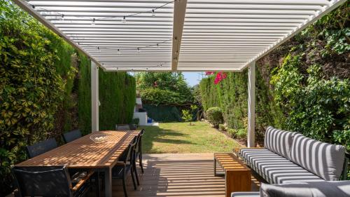 Luxury townhouse capricho golden mile — 4-Star Luxury Hotel in Marbella, Spain