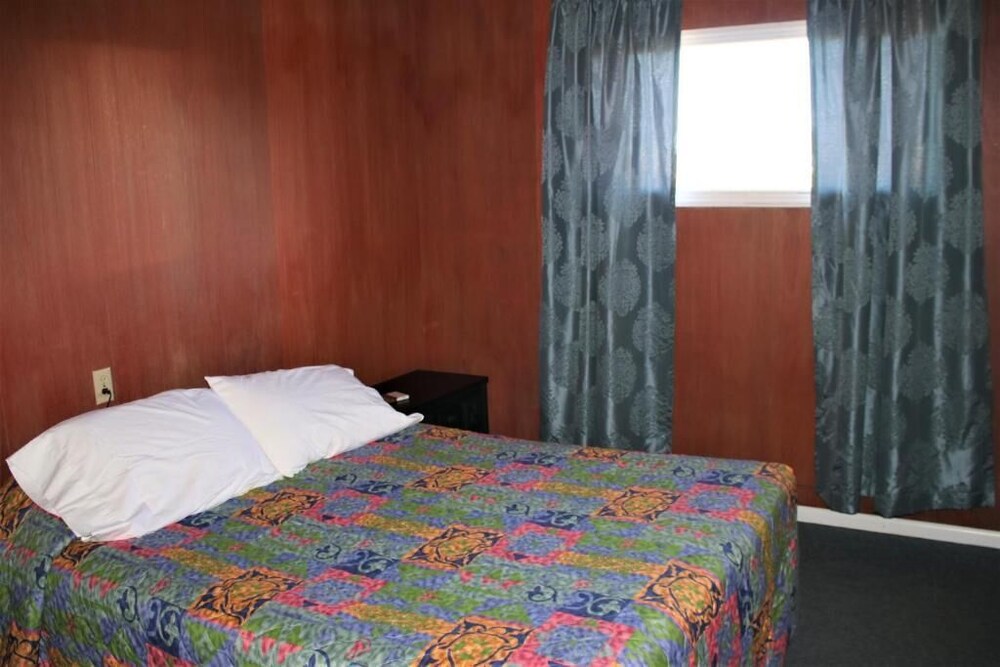 The Lowtide Motel - photo 15