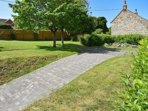 Greystone Cottage — 4-Star Luxury Hotel in Niton, United Kingdom