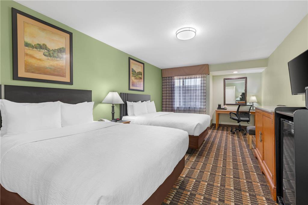 Quality Inn & Suites Plano East Richardson - photo 8
