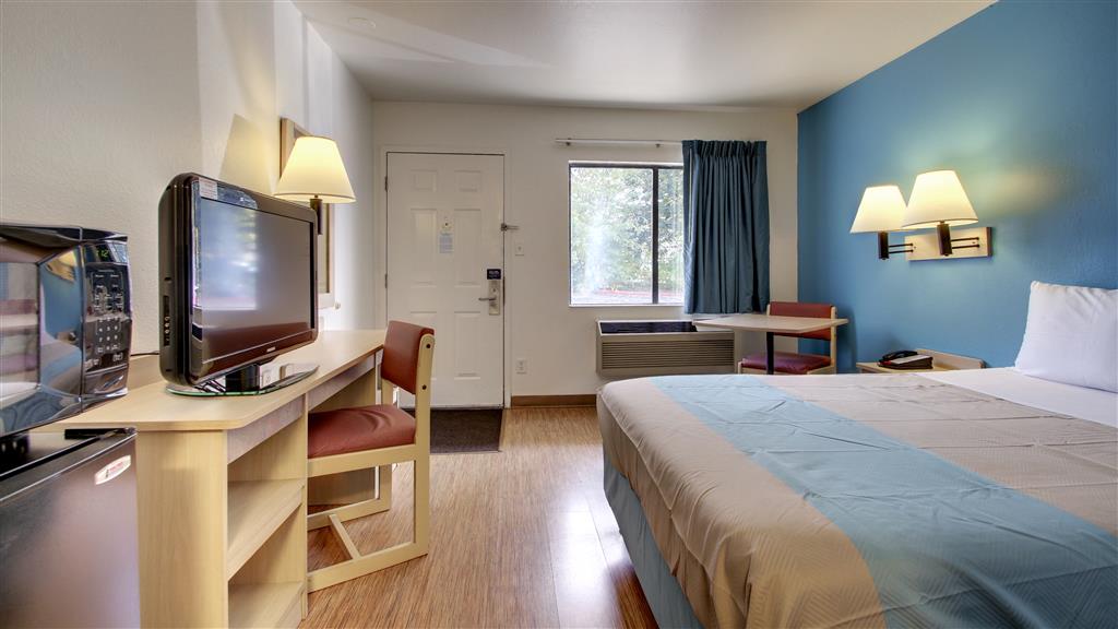 Motel 6 Des Moines IA North - photo 6
