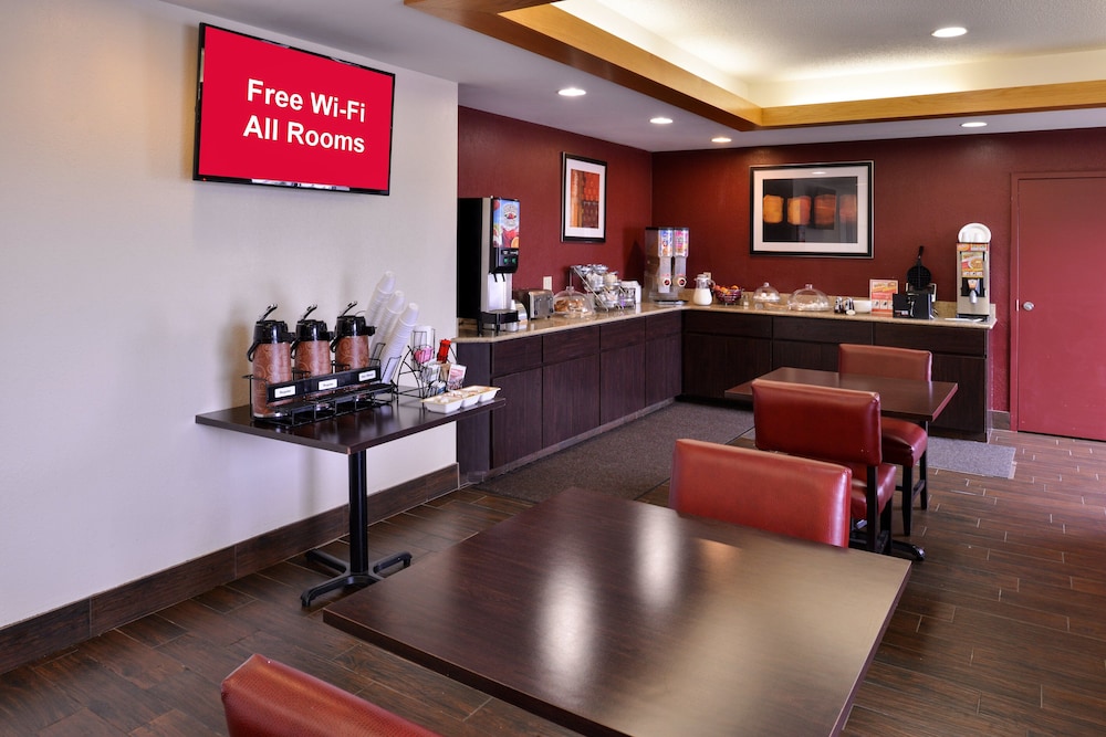 Red Roof Inn Clyde - photo 19
