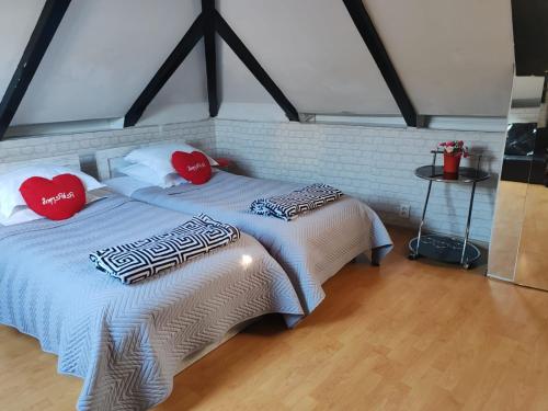 Comfortable Apartment In The Old Tbilisi