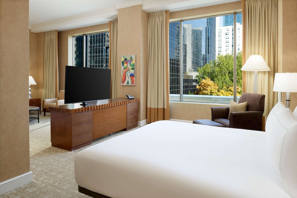 Hilton Charlotte Uptown - photo 19