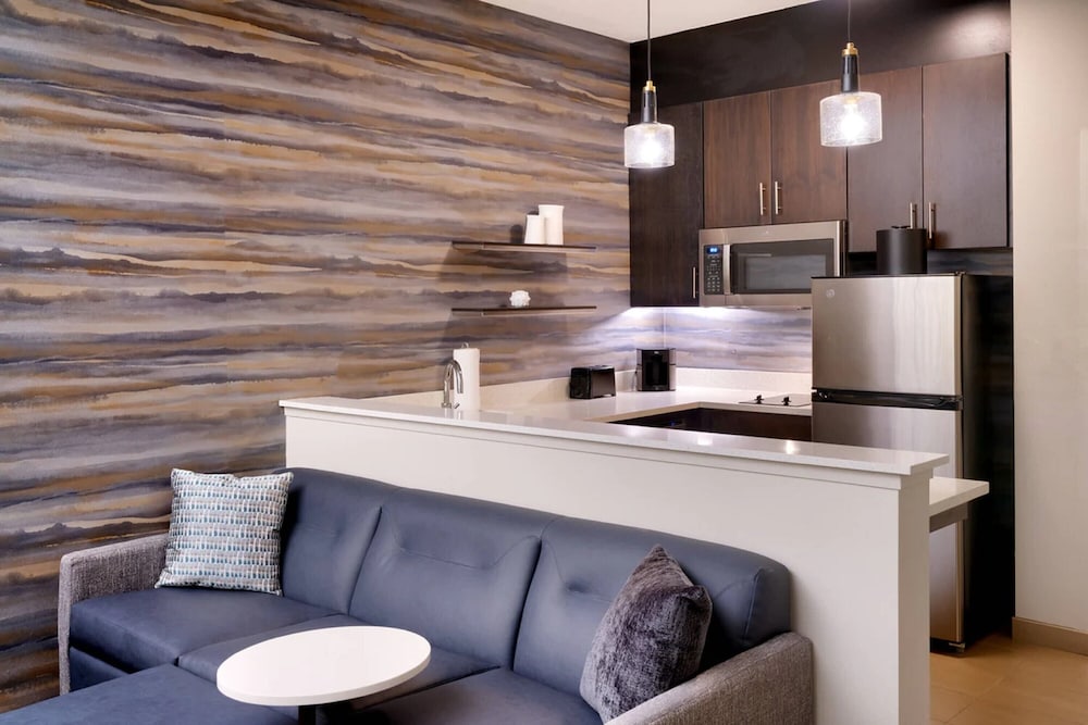 Residence Inn by Marriott Brunswick - photo 8