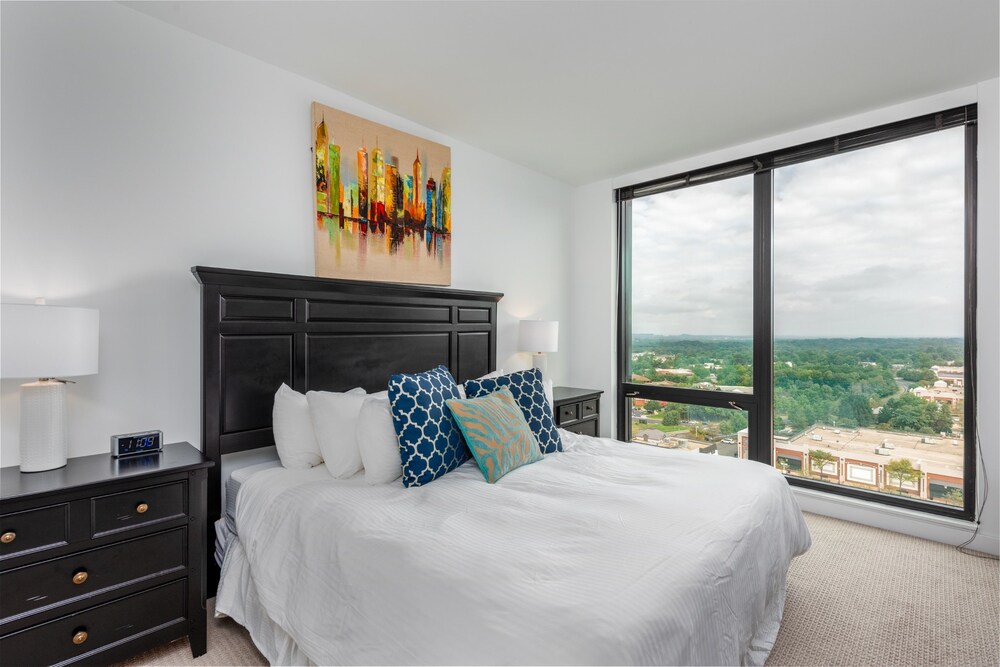 Global Luxury Suites at Reston Town Center - photo 49