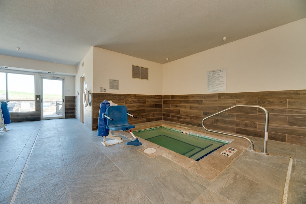 Fairfield Inn & Suites by Marriott Spearfish - photo 23