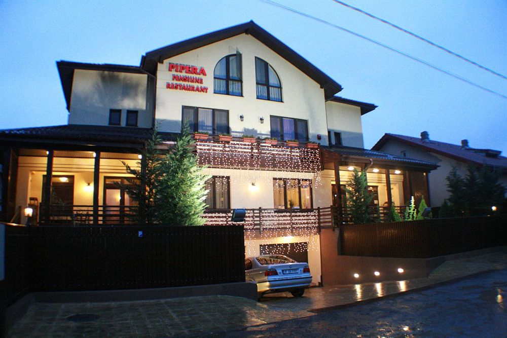 Pensiune Restaurant Pipera — 4-Star Luxury Hotel in Bucharest, Romania