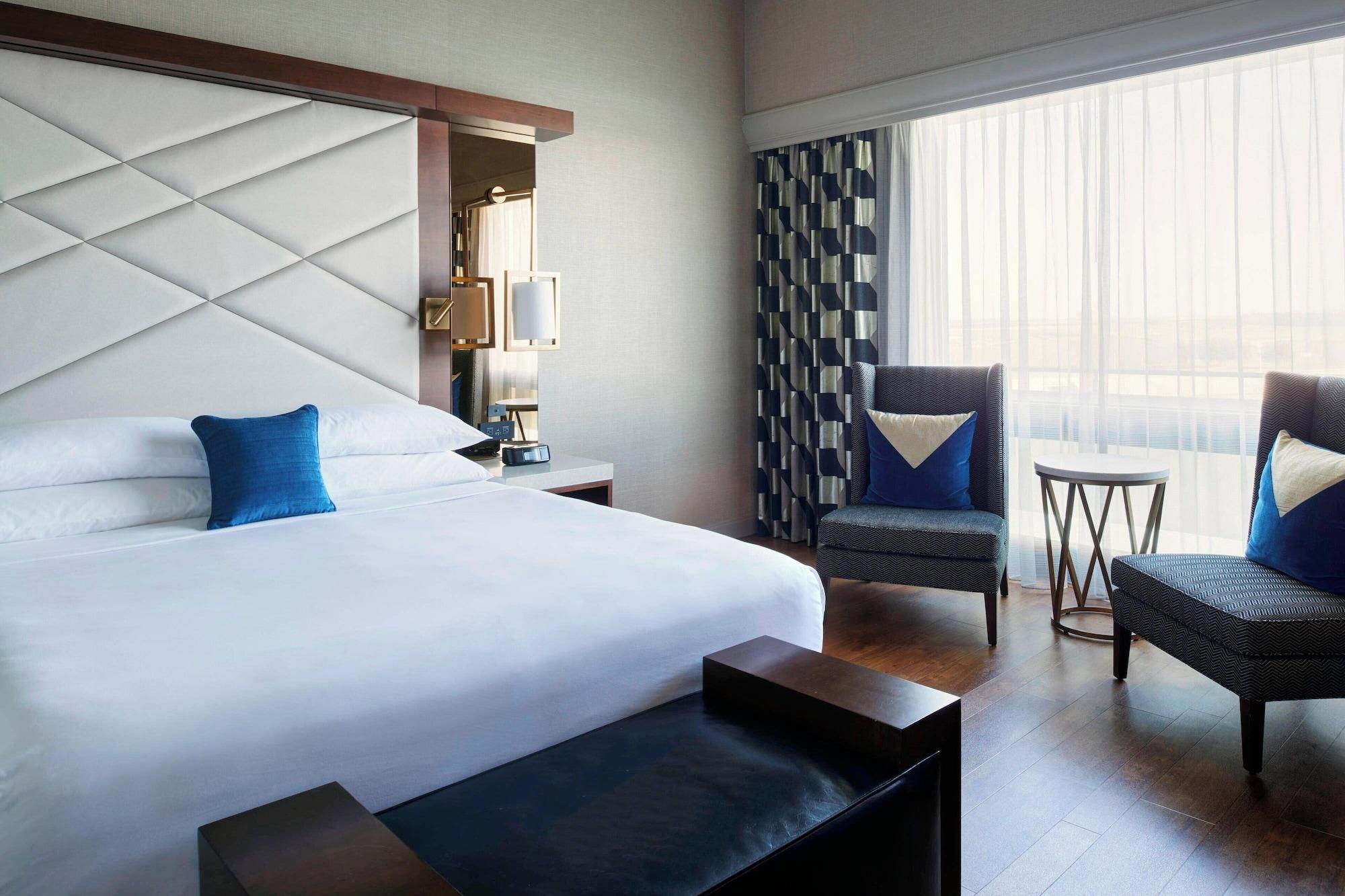 Kansas City Airport Marriott - photo 8