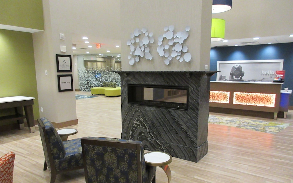 Hampton Inn & Suites Syracuse North Airport Area - photo 5