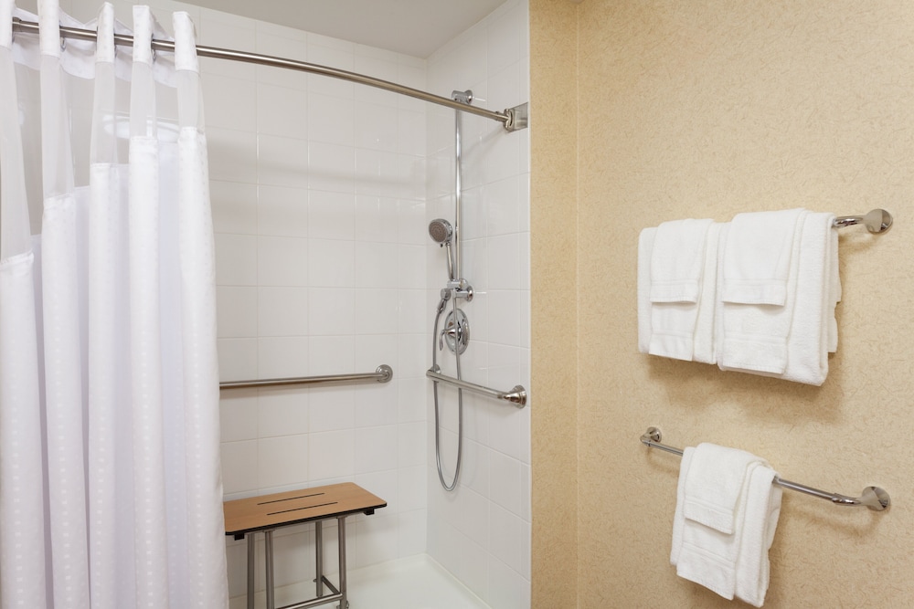 Holiday Inn Bangor by IHG - photo 36