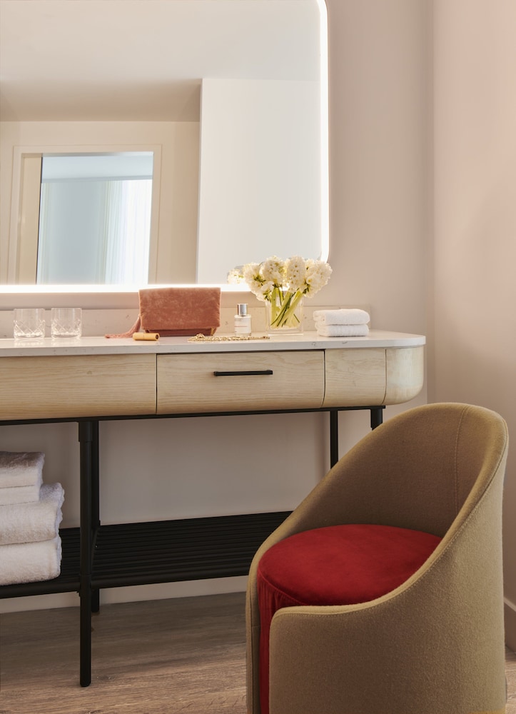 Virgin Hotels New York City - photo 13