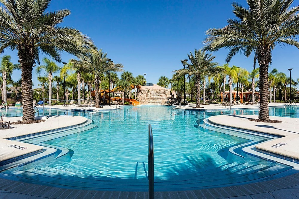 7BR Lake View Villa Pool Spa Solterra Resort - photo 27