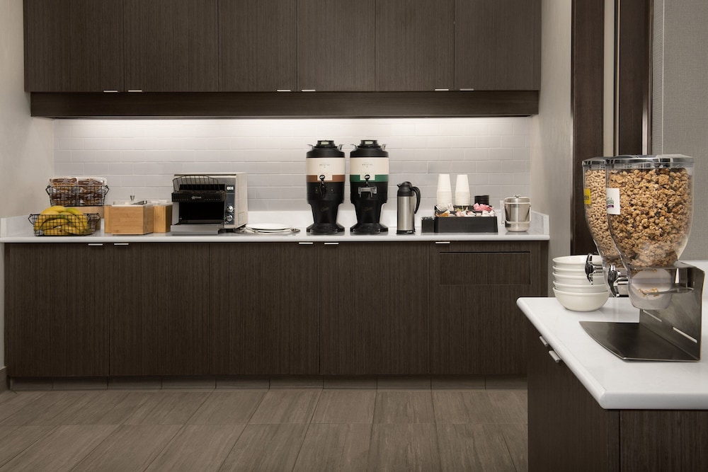 Residence Inn by Marriott Syracuse Downtown at Armory Square - photo 29