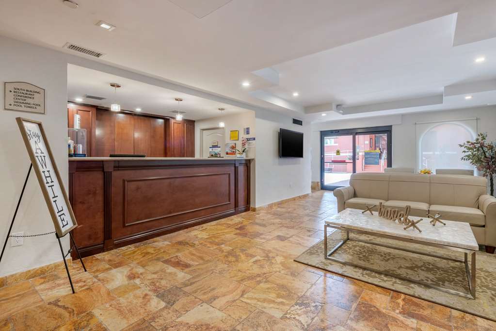 Best Western Plus Palm Beach Gardens Hotel & Ste & Conf Ctr - photo 4