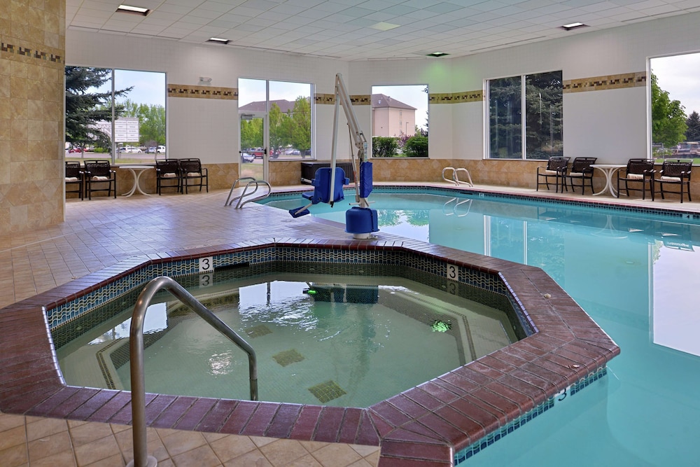 Hampton Inn Idaho Falls Airport - photo 27