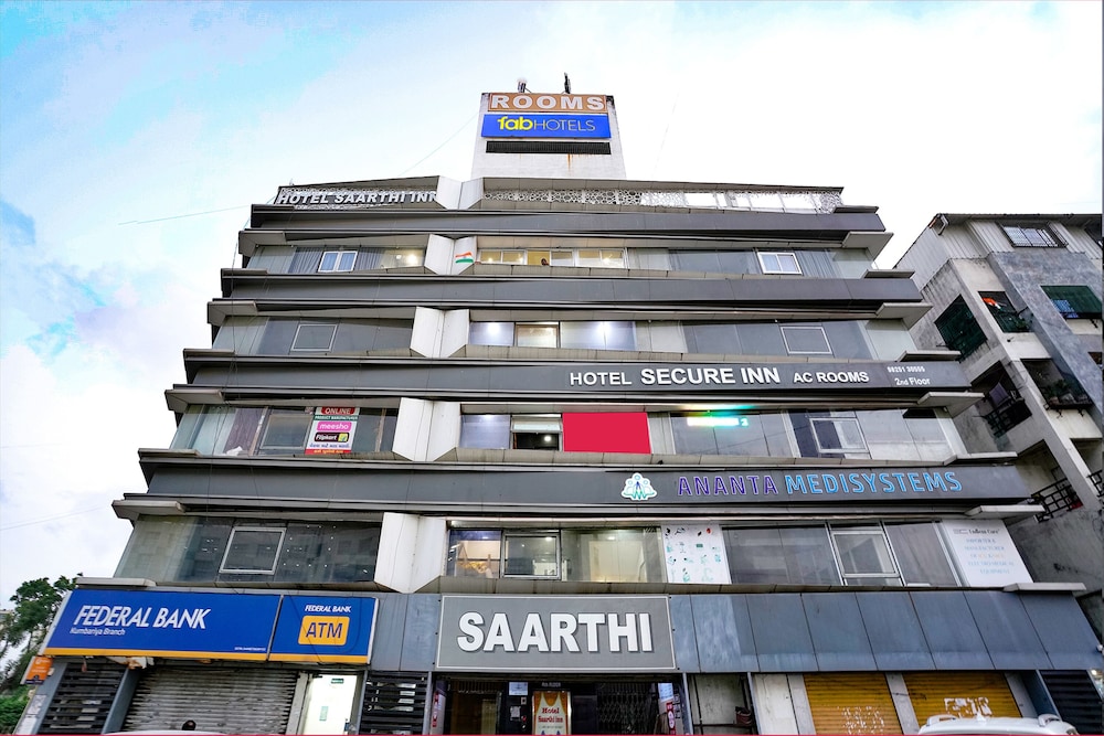 Fabhotel Saarthi Inn in Surat, India