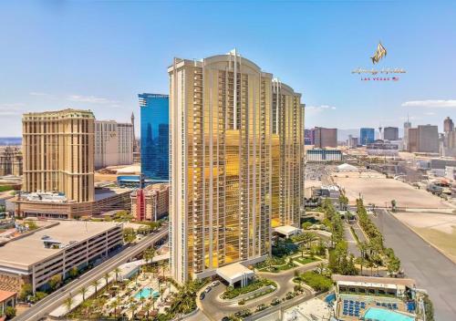 Amalz Balcony Suites at Mgm Signature