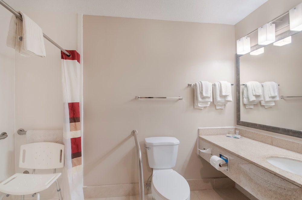 Red Roof Inn Dahlgren Naval Base - photo 27
