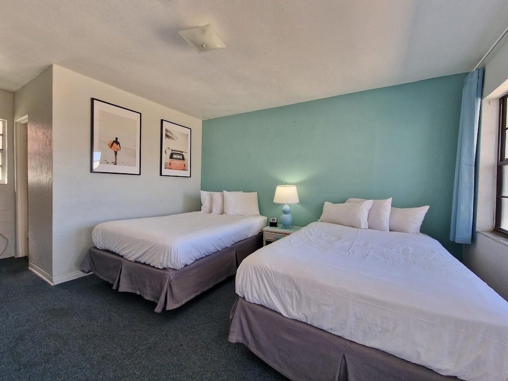 Ocean Holiday Motel - photo 11