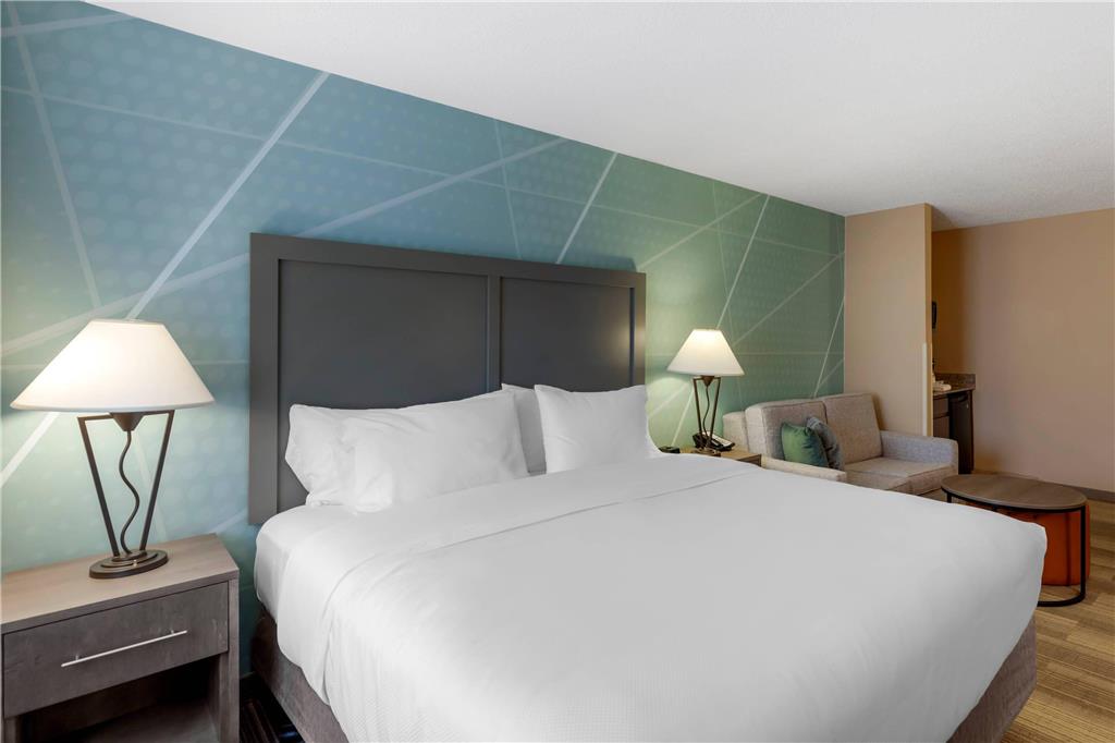 Comfort Inn and Suites Boulder - photo 12