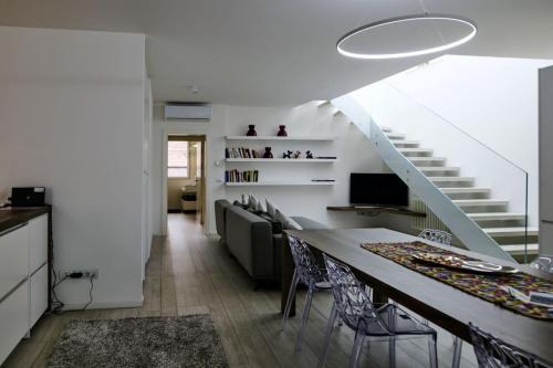 Sweethome Museo Con Garage — 4-Star Luxury Hotel in Bolzano, Italy