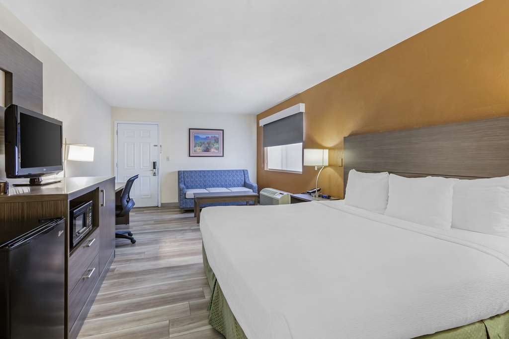 Best Western Superstition Springs Inn - photo 14