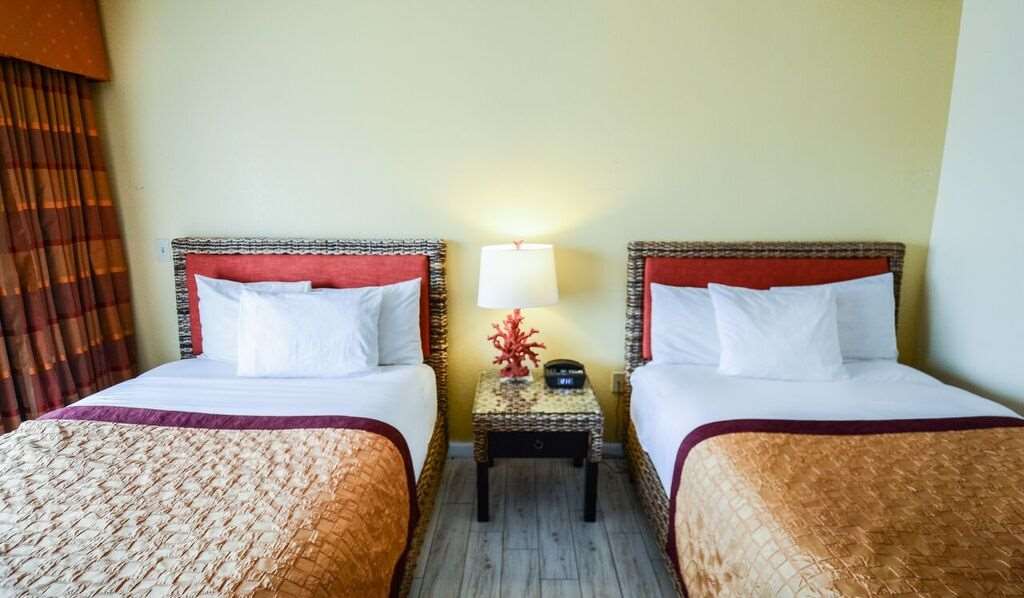 The Royal Inn Beach Hotel Hutchinson Island - photo 35