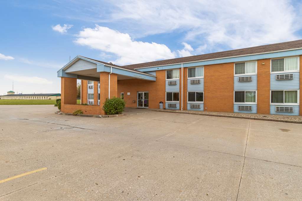 Motel 6 Davenport Ia - photo 4