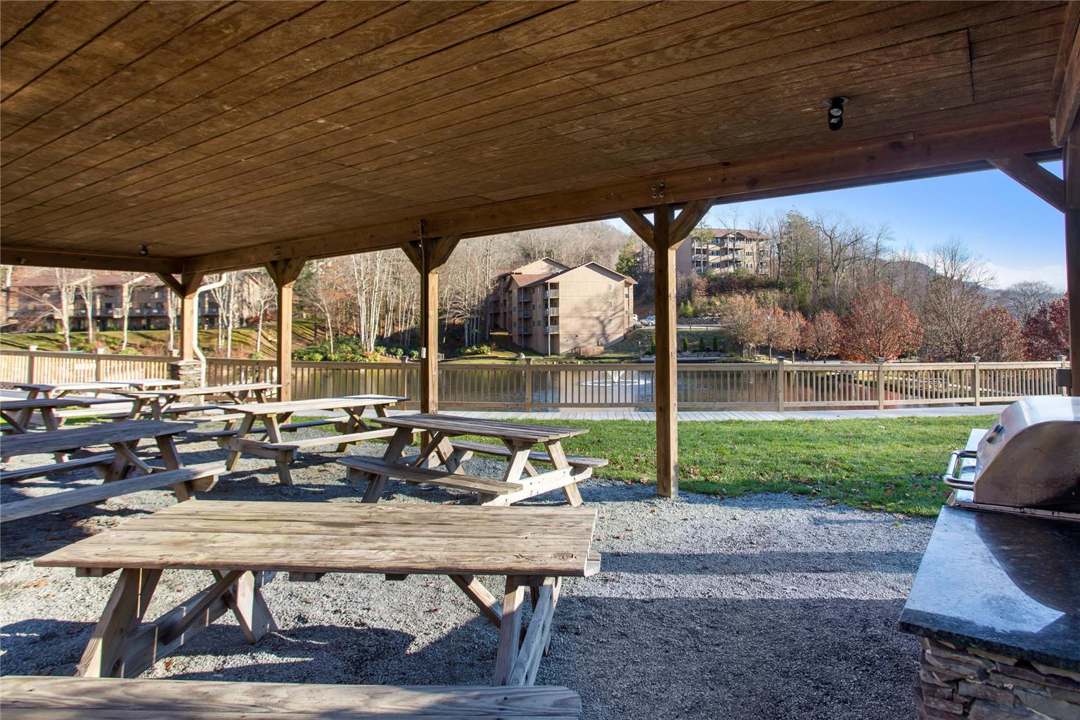 Bluegreen Vacations Blue Ridge Village an Ascend Collection Resort - photo 48