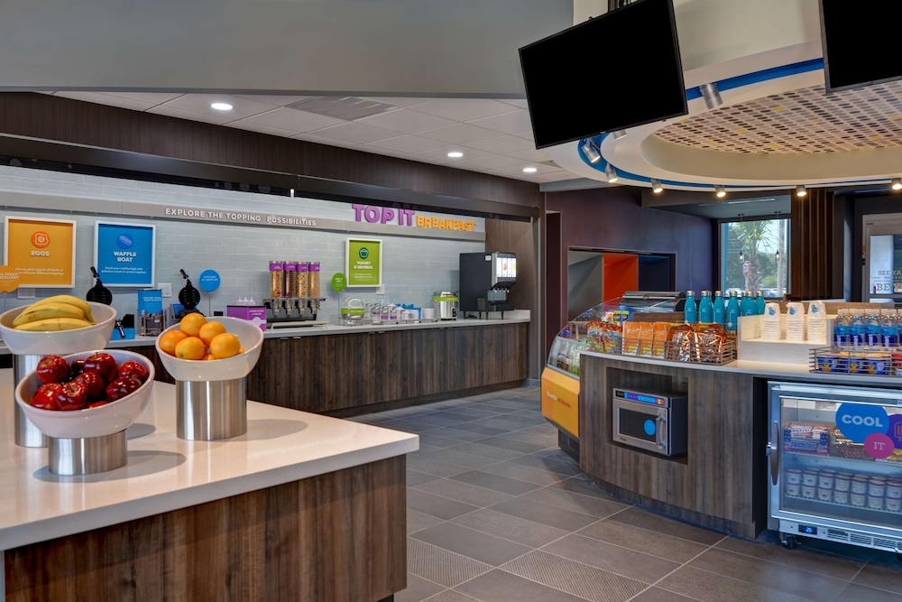 TRU by Hilton Fort Walton Beach FL - photo 30