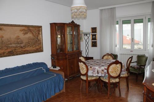 Coroneo33 Spazioso per famiglie NaonBnB — 4-Star Luxury Hotel in Trieste, Italy