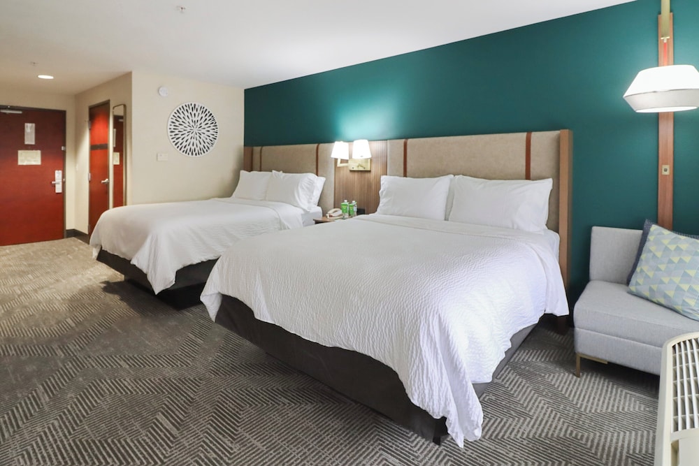 Holiday Inn Quincy East by IHG - photo 14
