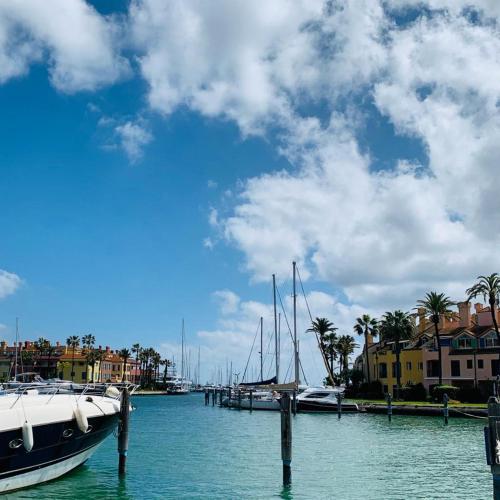 Atico En Sotogrande - last minute hotel in Unknown City
