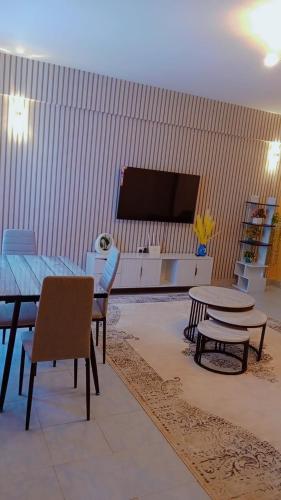Blue orchid House