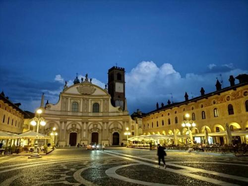 Viadanteunovigevano — 4-Star Luxury Hotel in Vigevano, Italy