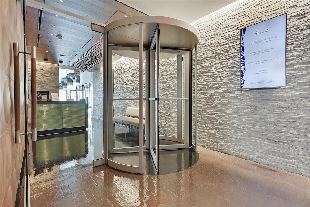 Palms Place Vacation Suites Collection - photo 103