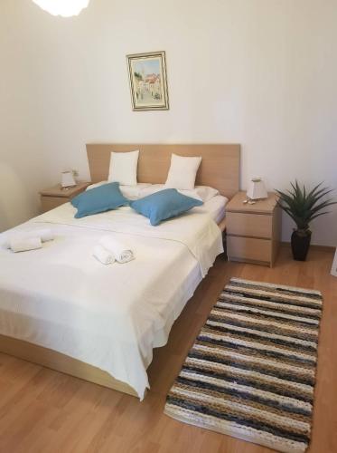 Apartment DIANA Great Location Cosy 2 Bedroom 2 Bathroom apt — 4-Star Luxury Hotel in Kukljica, Croatia