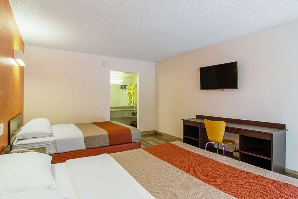 Motel 6 Starke FL - photo 22