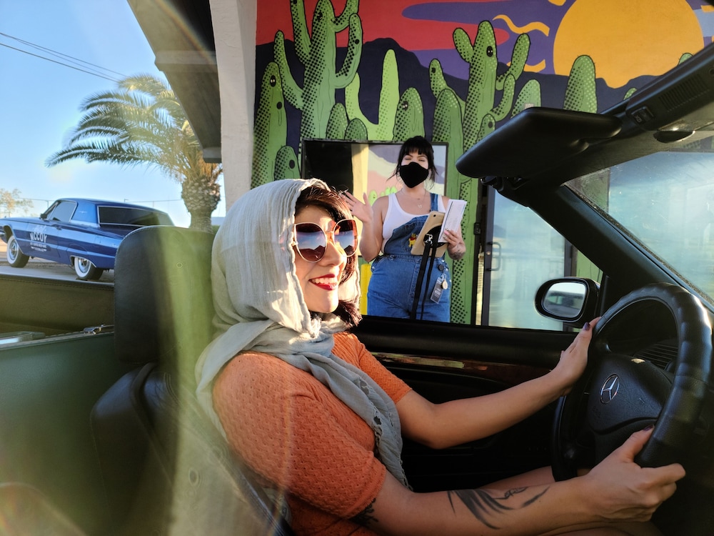 Hotel McCoy Art Coffee Beer Wine - photo 4